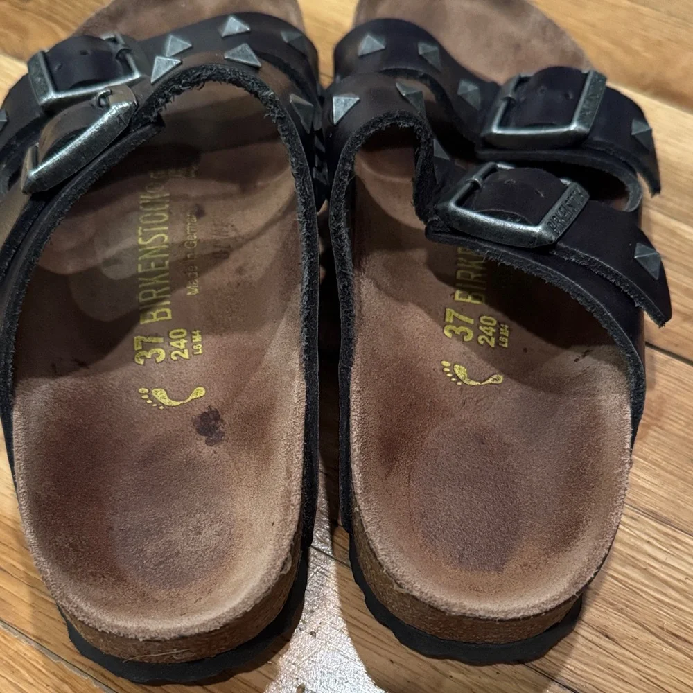 Birkenstock Studded Black Sandals with Buckles size 37 - Picture 6 of 6